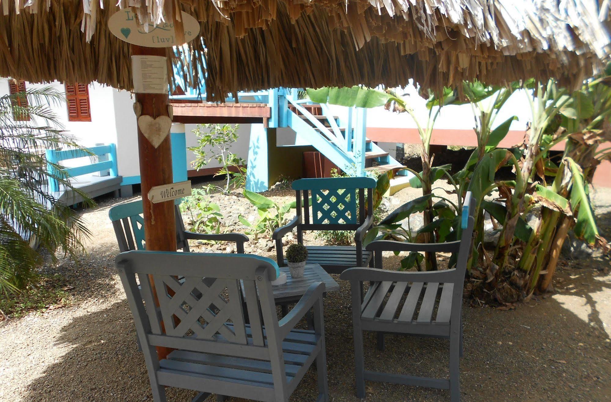 Botanique Bungalows Westpunt Экстерьер фото